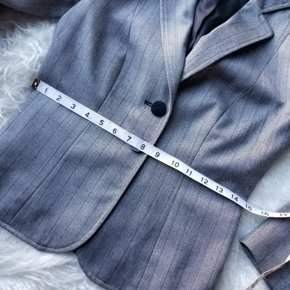 Kenneth Cole Women's Blazer Jacket - Picture 7 of 7